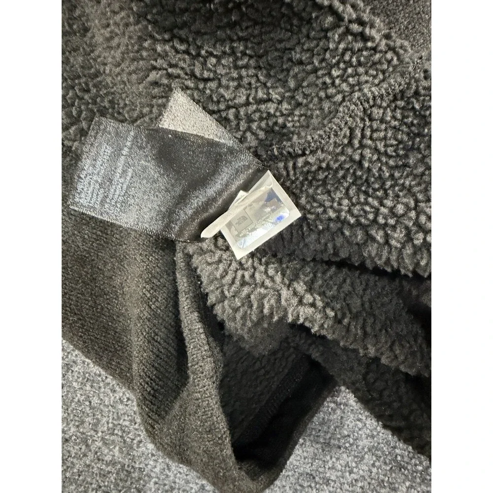 The North Face Mens 1/4 Zip Fleece Pullover Sweater Gray Large L